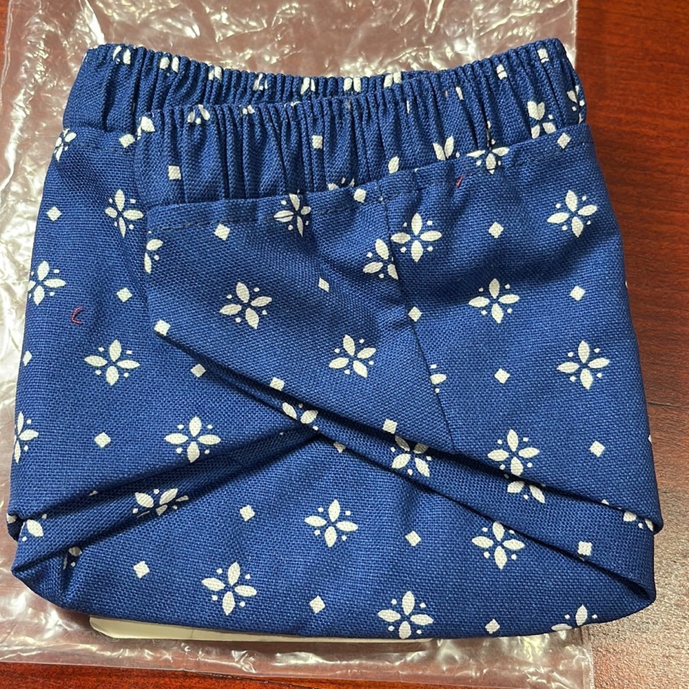 🆕 Longaberger 10” Generations Basket liner only in  “Traditions Blue” pattern.